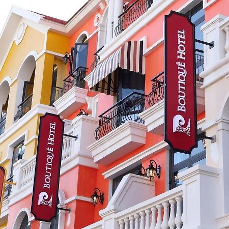 P Boutique Hotel - Grand World Phu Quoc Bagian luar foto